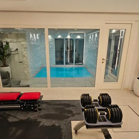 Amazing - Pool Gym Sauna Extra Buchbar München