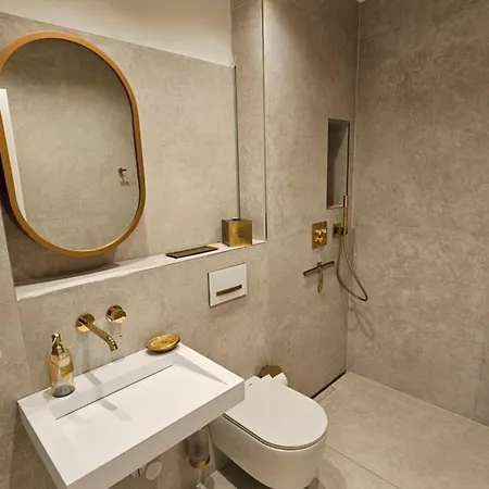 Amazing - Pool Gym Sauna Extra Buchbar